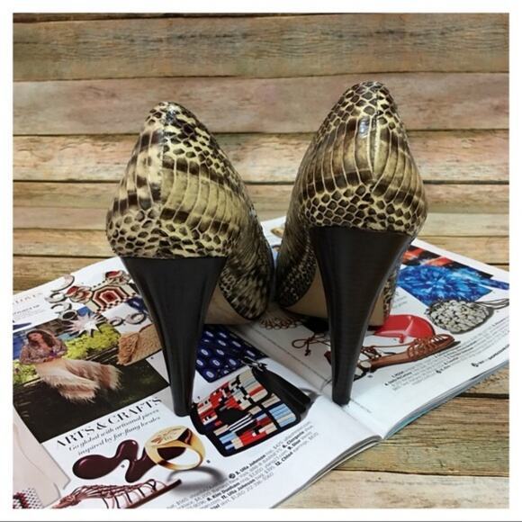 Aldo Snake Reptile Peep Toe Heels - Size 39 (8.5) - Picture 7 of 8